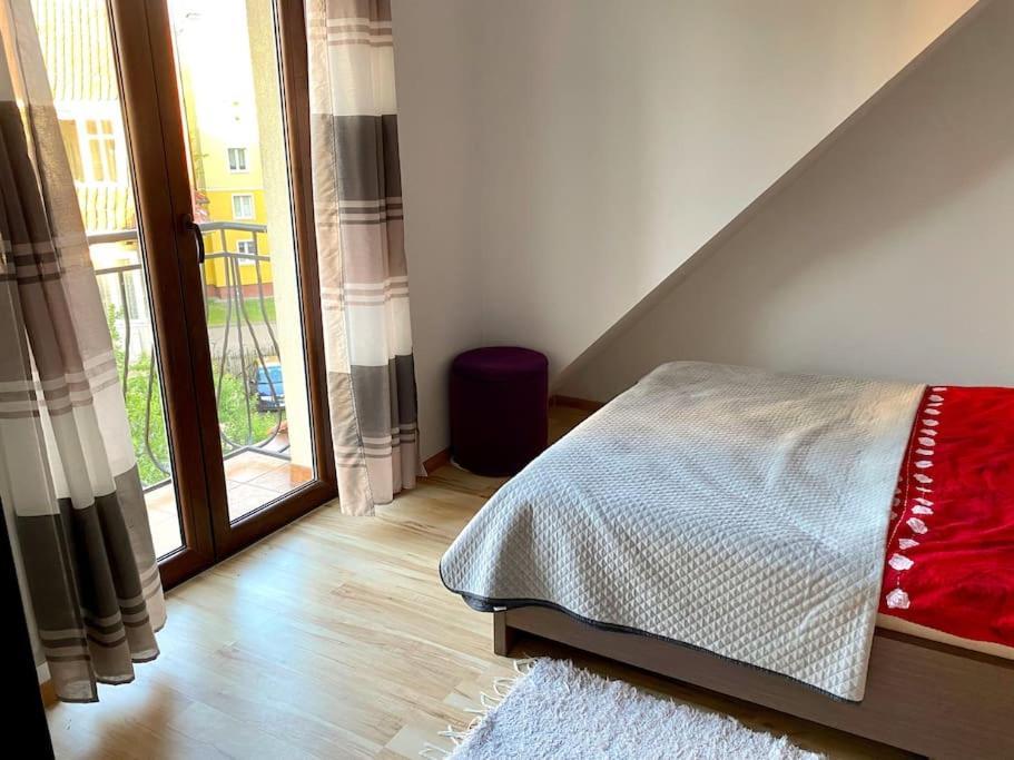 Piekny Apartament Z Widokiem Na Jezioro Niegocin Apartment Gizycko Bagian luar foto